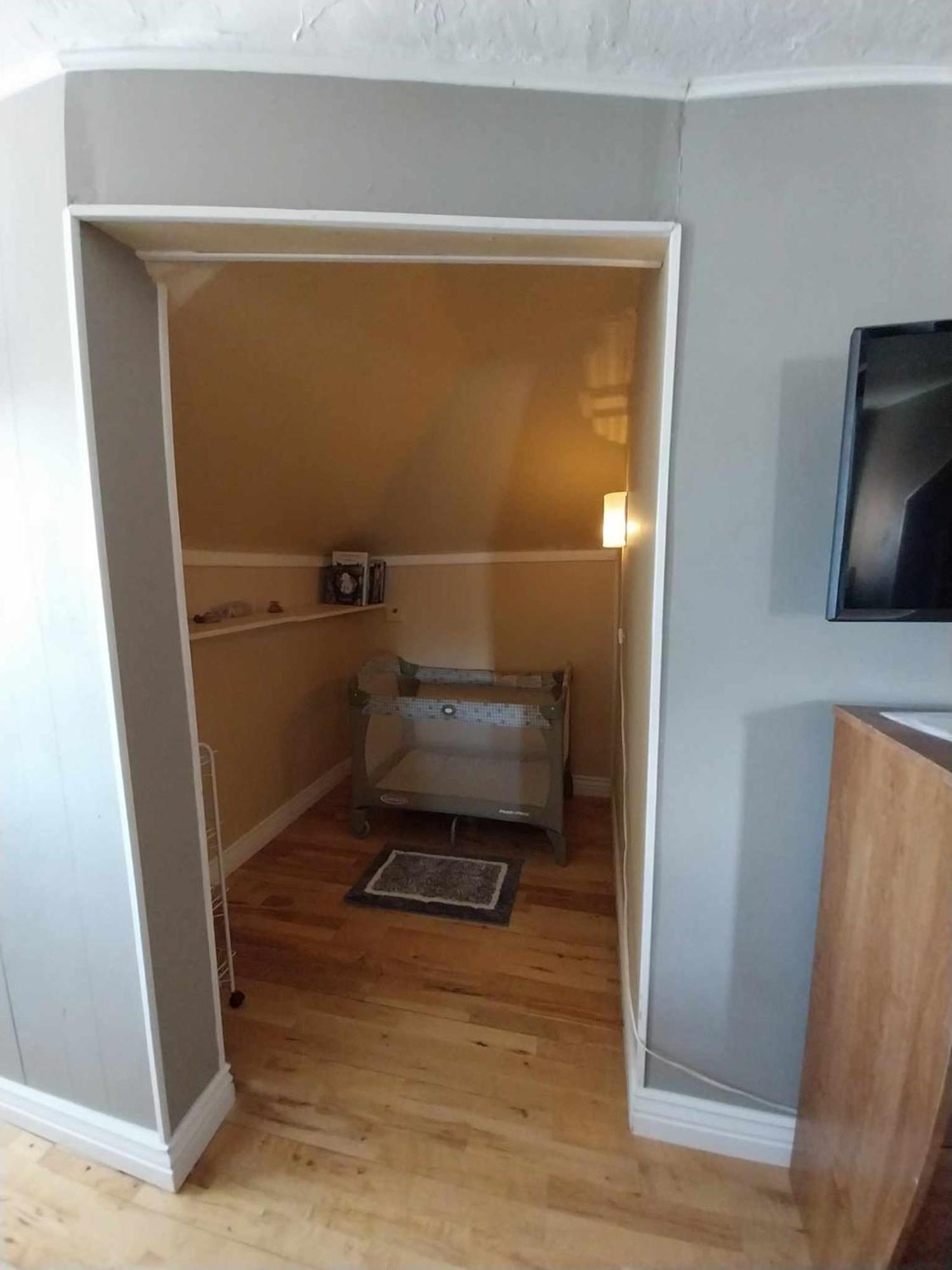 Cozy And Quiet Apartment On The Second Floor Escalante Exterior photo