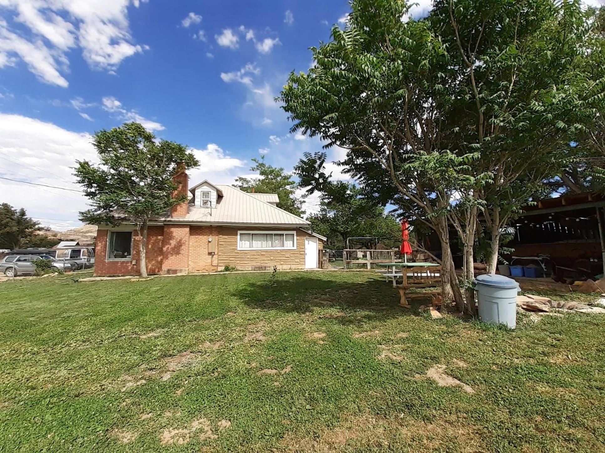 Cozy And Quiet Apartment On The Second Floor Escalante Exterior photo